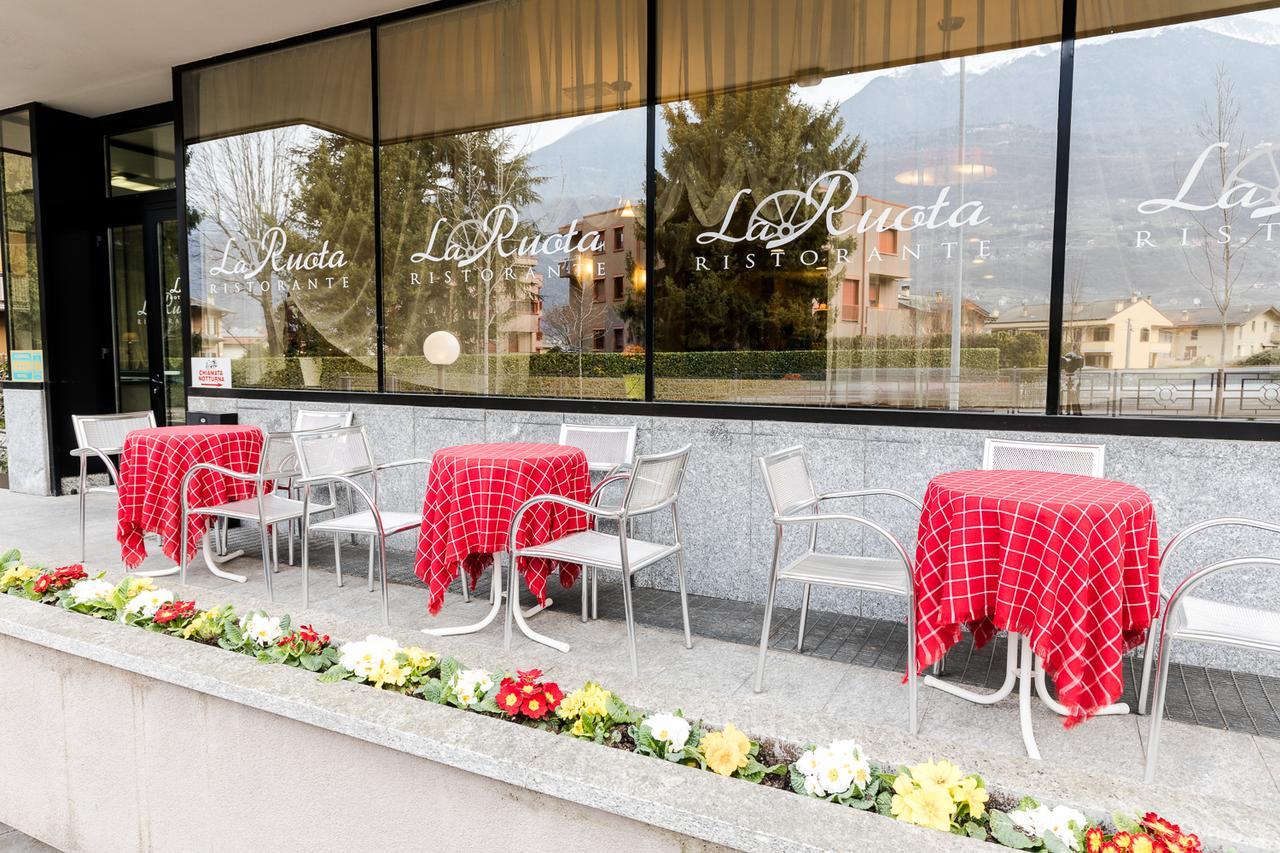 La Ruota Hotel Morbegno Ngoại thất bức ảnh